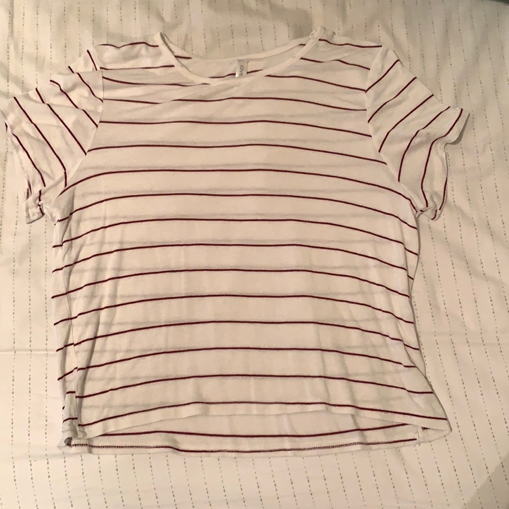 white with maroon striped cropped tee.